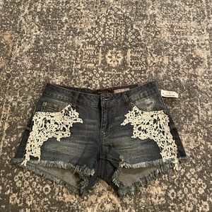 Aeropostale Jean shorts size 2 short